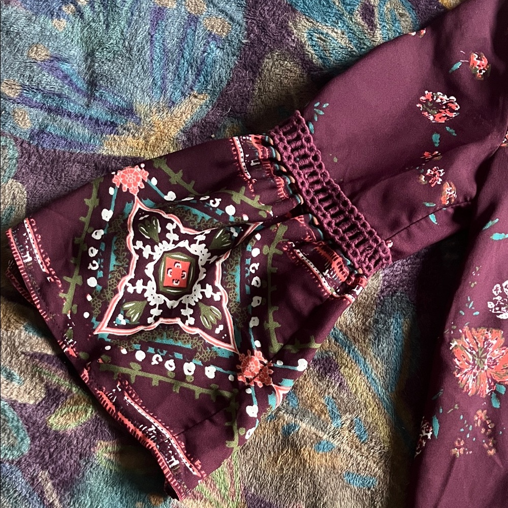 KNOX ROSE Burgundy Floral Boho Tunic Polyester Blouse Size XS - Picture 6 of 8